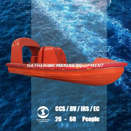 Bateau de sauvetage rapide FRC SOLAS en fibre de verre pour 6 à 15 personnes