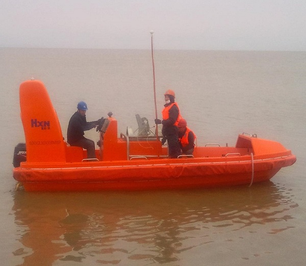 Attentions lors de l'utilisation d'un bateau de sauvetage rapide
