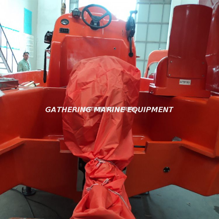 Bateau de sauvetage rapide FRC SOLAS en fibre de verre pour 6 à 15 personnes